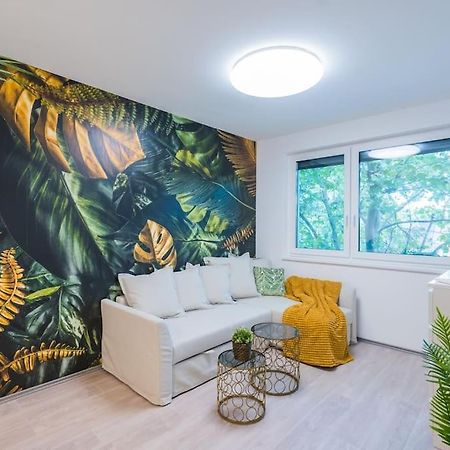 Jungle Apartment Siófok Esterno foto